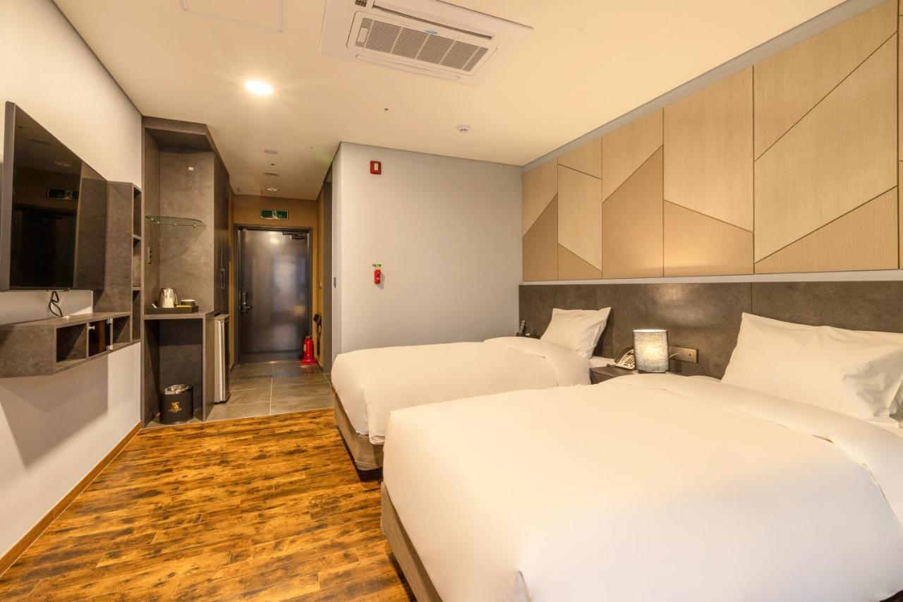 Urban-Est Hotel Goyang Exterior foto